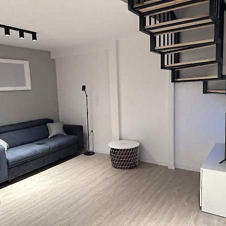 Jobelhome Blaha Apartment Budapeste Exterior foto